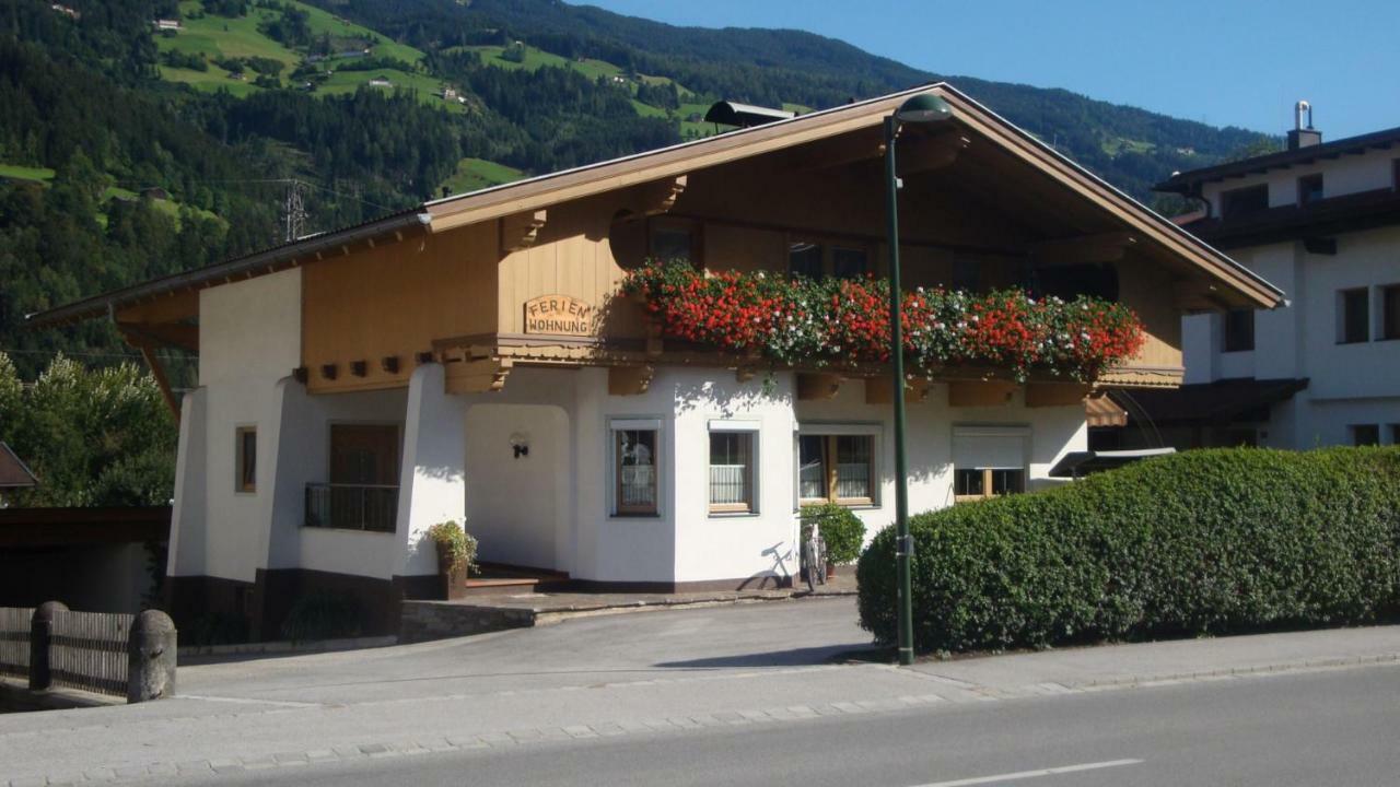 Haus Waldner Διαμέρισμα Aschau Im Zillertal Εξωτερικό φωτογραφία